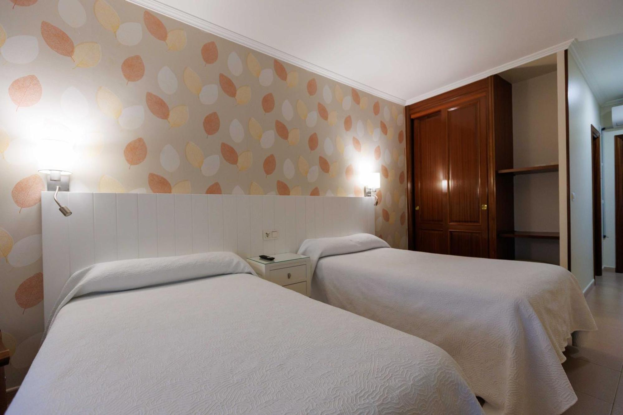 Hotel O Cruceiro กัลดัส เด เรย์ส ภายนอก รูปภาพ
