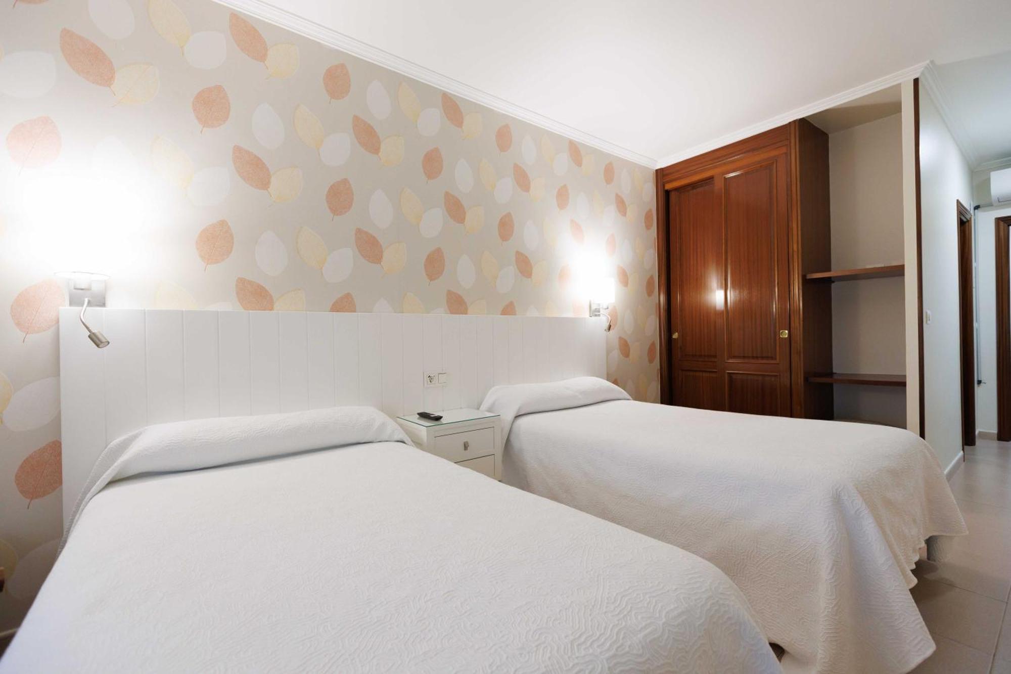 Hotel O Cruceiro กัลดัส เด เรย์ส ภายนอก รูปภาพ