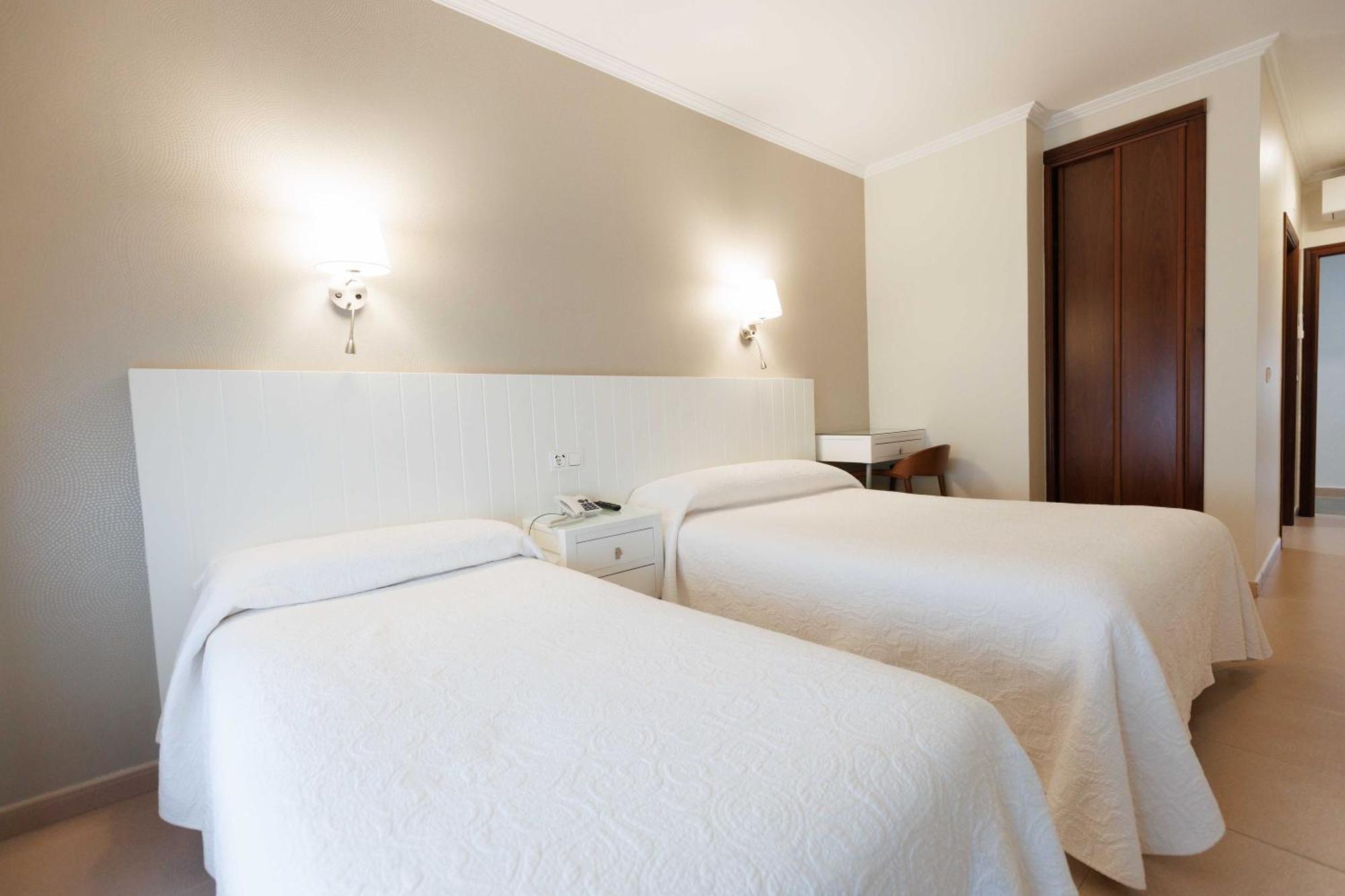 Hotel O Cruceiro กัลดัส เด เรย์ส ภายนอก รูปภาพ